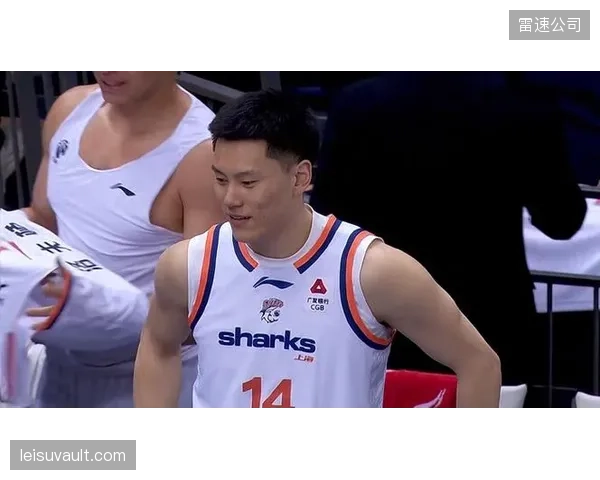 李弘权作为奇兵或在G2承担更重要角色，弥补上海队锋线运动能力。